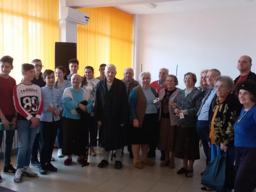 Seniorii de la Caminul Sf Parascheva au primit martisoare 4
